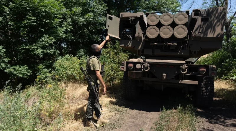 The US can provide long-range missiles containing cluster munitions to Ukraine 0